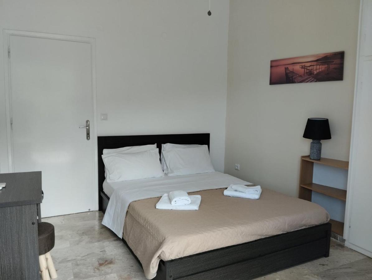 Katerina Apartments Каламата Экстерьер фото